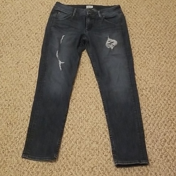 2/$30 🎉HP🎉 Hudson distressed jeans - Picture 2 of 3